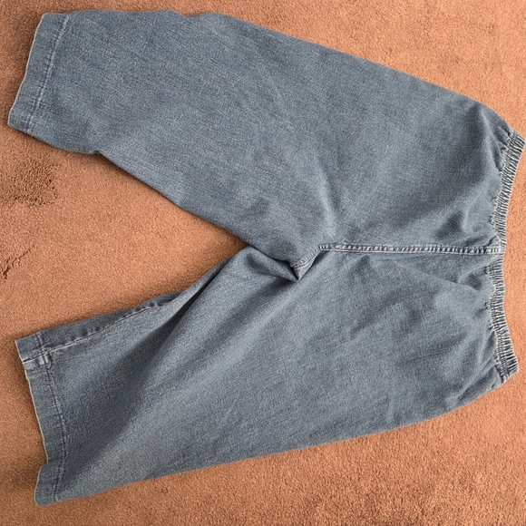 Croft and Barrow Capri - Picture 3 of 3